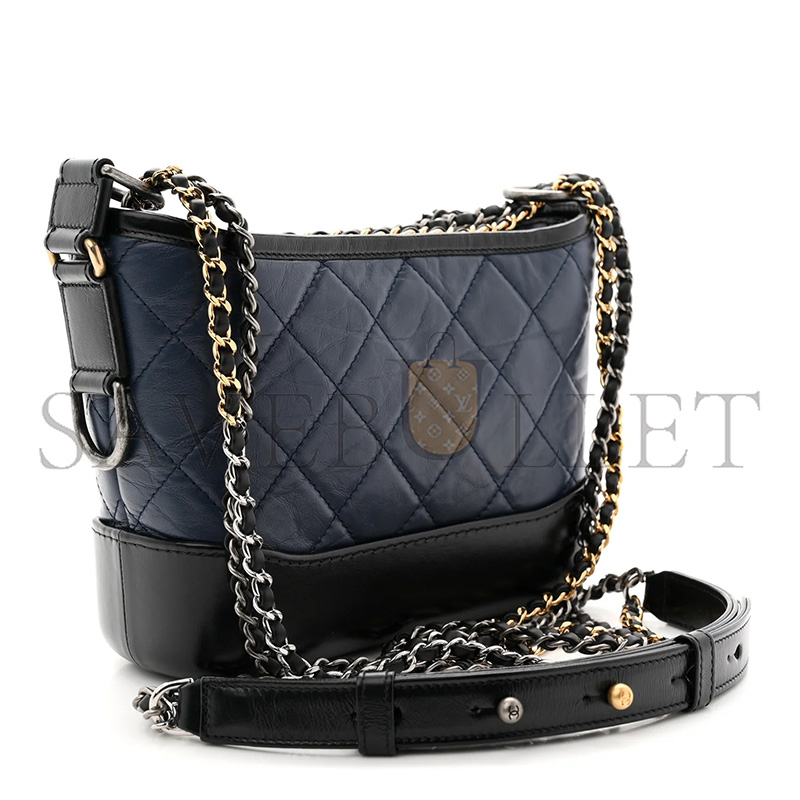 CHANEL AGED CALFSKIN QUILTED SMALL GABRIELLE HOBO NAVY BLACK A94485 (20*15*9cm)
